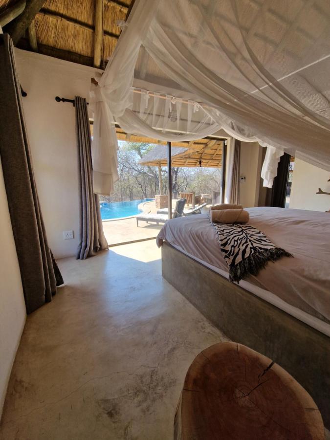 Pata Pata House Villa Marloth Park Bagian luar foto